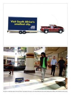 Mini Town: Mobile Billboard