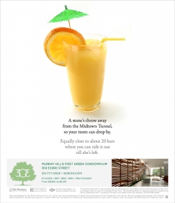 303 East 33rd St, Manhattan, New York: Cocktail