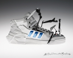 Adidas: Robot
