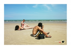 Omax Lense: Beach