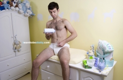 iwanttobeababy.com/EGG BABY:  diaper