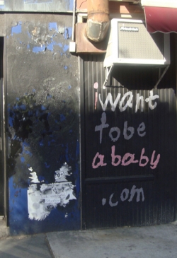 iwanttobeababy.com/EGG BABY: graffiti
