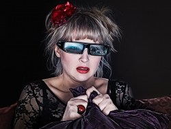 Sony Bravia: Hattie