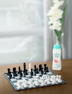 Skin White Whitening Lotion: Queen